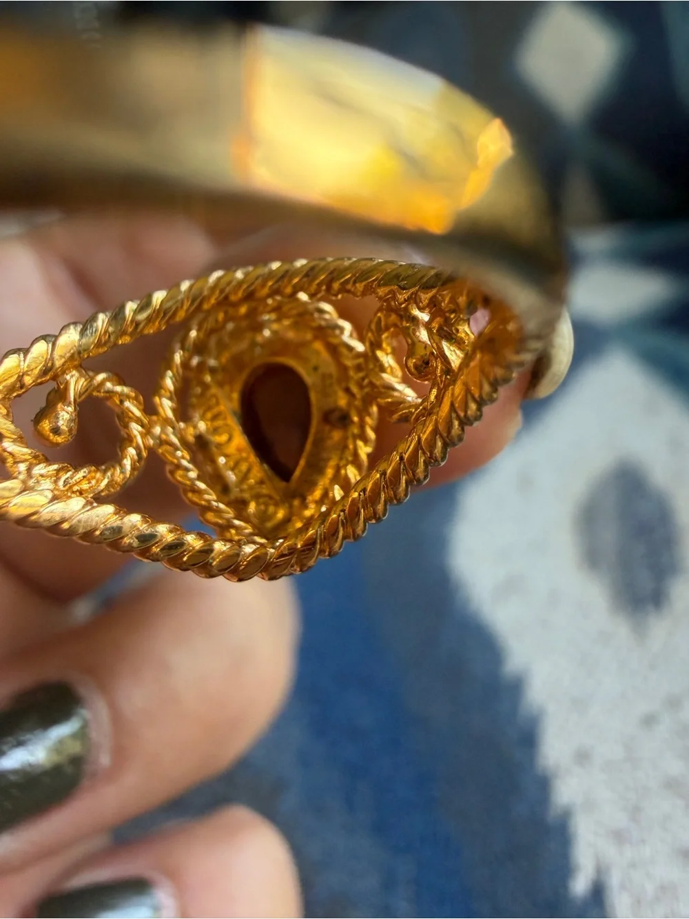 Vintage Avon Gold Tone Filigree Statement Ring